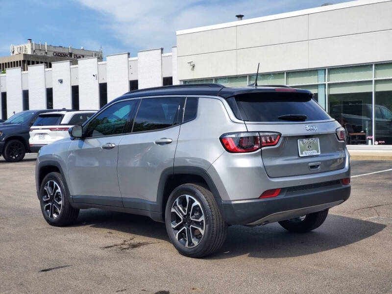 jeep compass 2024 3C4NJDCN5RT592741 image jeep compass 2024 3C4NJDCN5RT592741 image