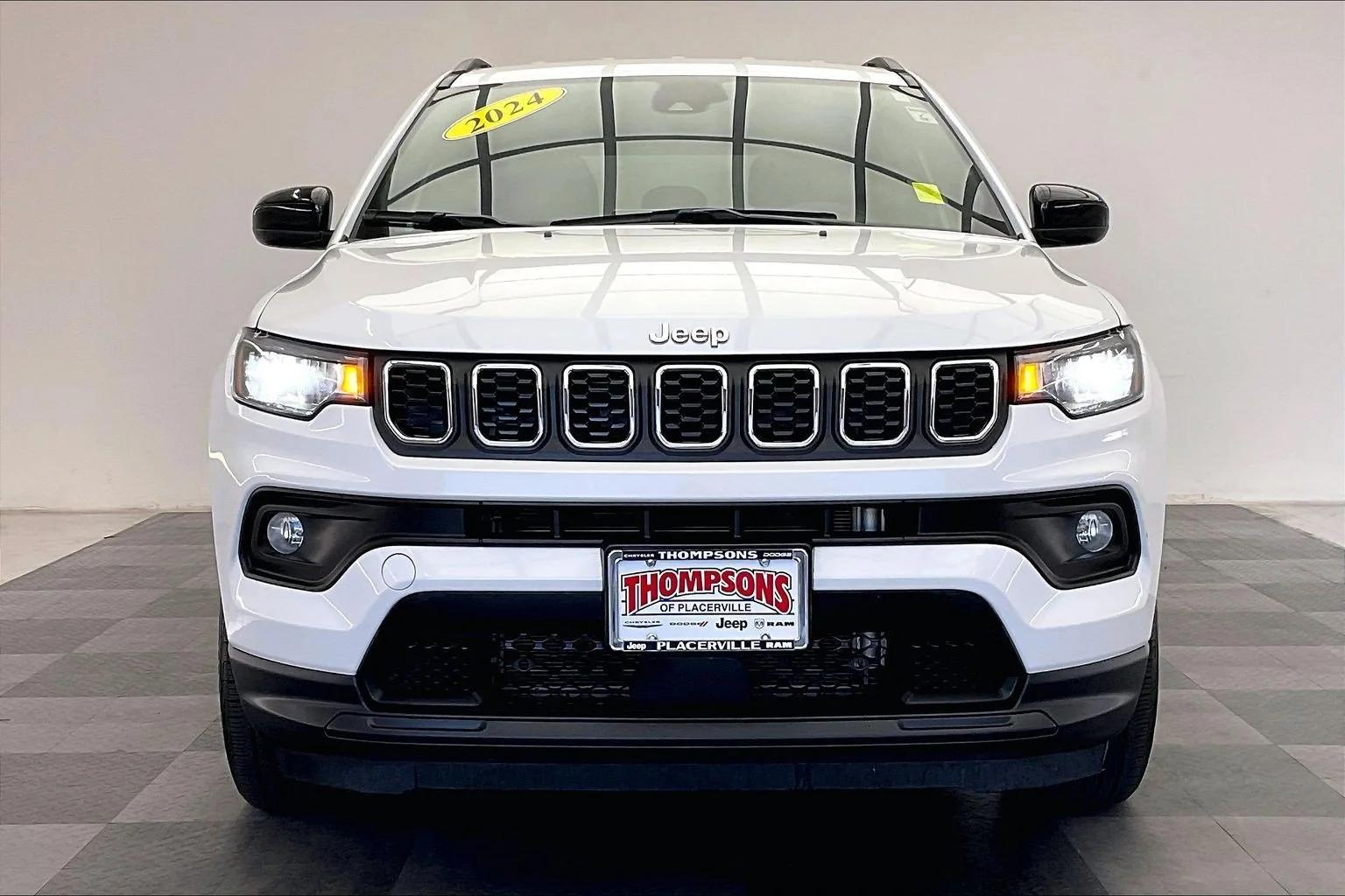 jeep compass 2024 3C4NJDBN5RT133100 image jeep compass 2024 3C4NJDBN5RT133100 image
