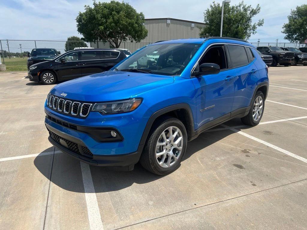 jeep compass 2024 3C4NJDFN4RT156684 image jeep compass 2024 3C4NJDFN4RT156684 image