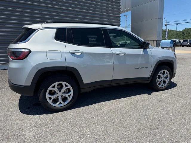 jeep compass 2024 3C4NJDBN3RT111290 image jeep compass 2024 3C4NJDBN3RT111290 image