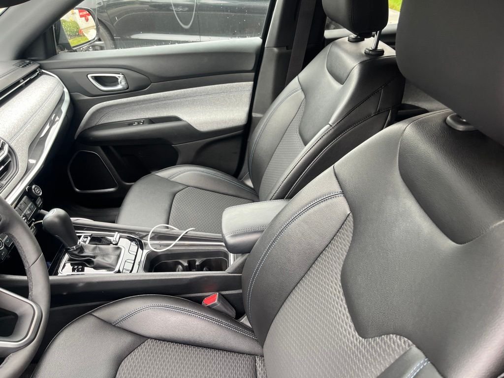 jeep compass 2024 3C4NJDBN1RT584654 image jeep compass 2024 3C4NJDBN1RT584654 image