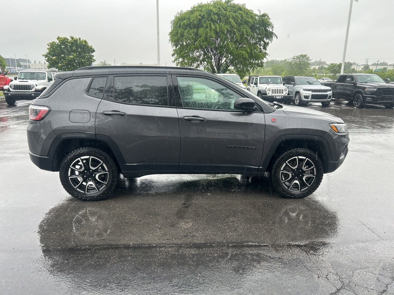 jeep compass 2024 3C4NJDDN1RT173588 image jeep compass 2024 3C4NJDDN1RT173588 image
