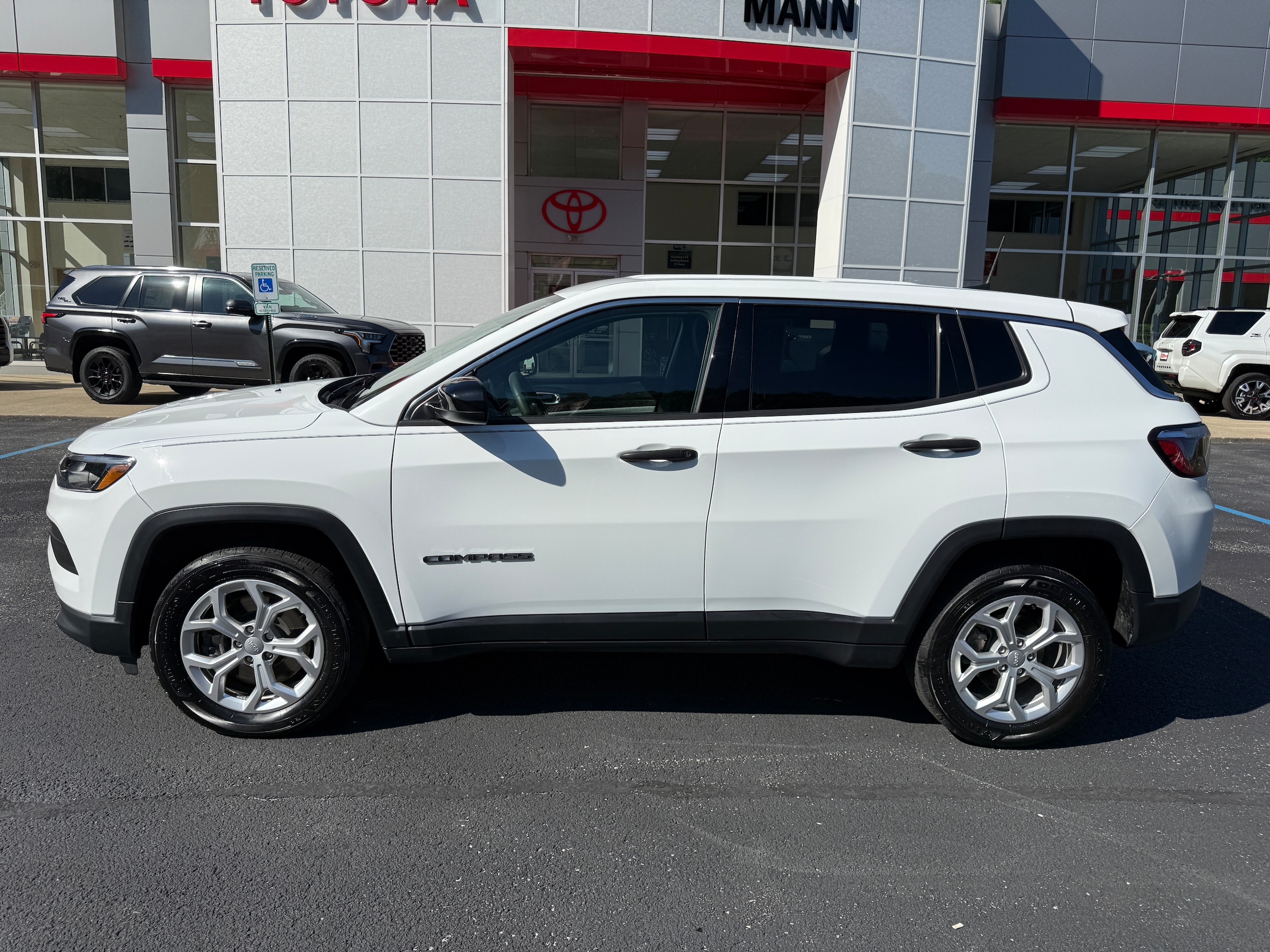 jeep compass 2024 3C4NJDAN4RT157177 image jeep compass 2024 3C4NJDAN4RT157177 image