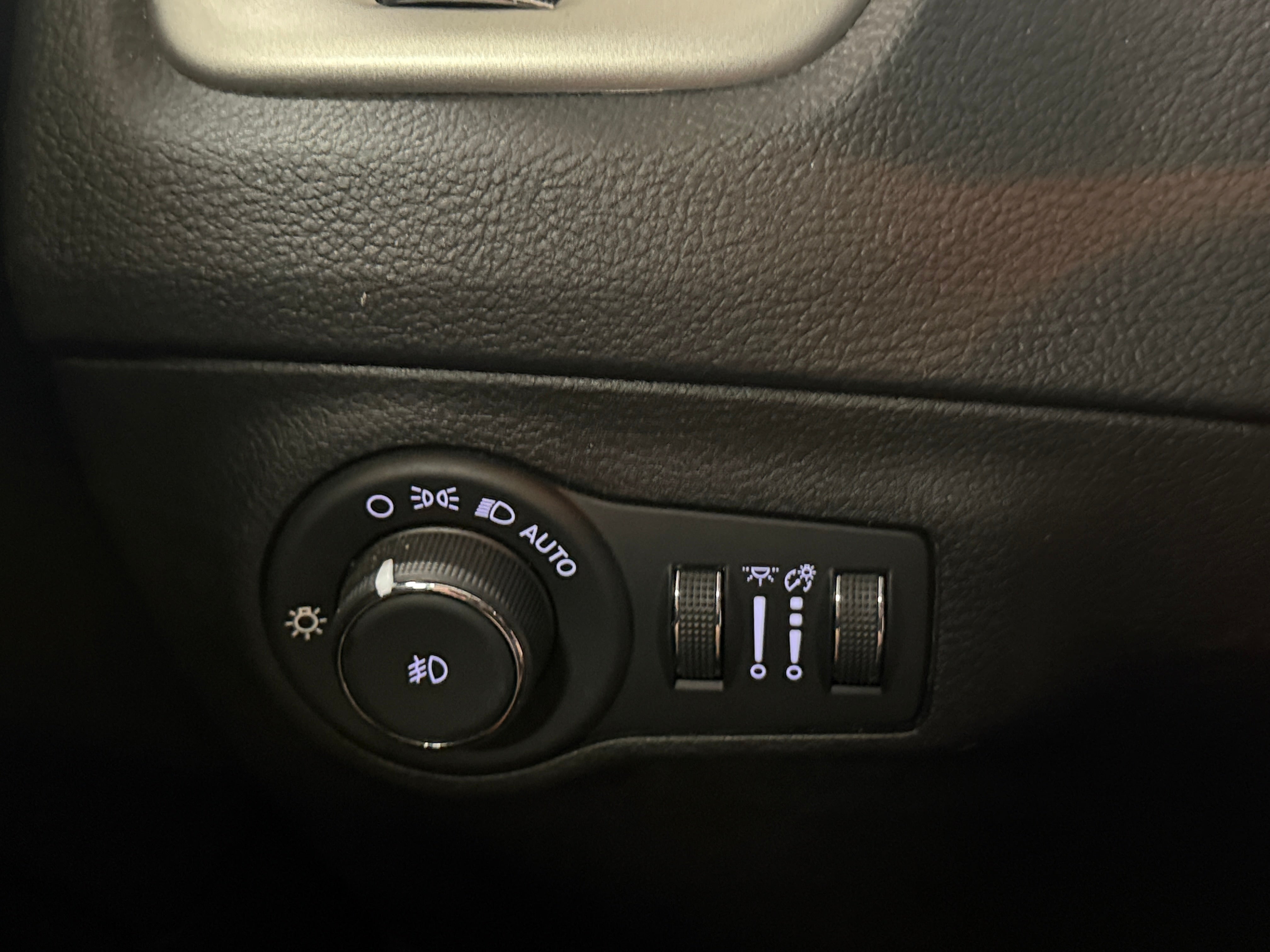 jeep compass 2020 3C4NJDBB0LT148231 image jeep compass 2020 3C4NJDBB0LT148231 image