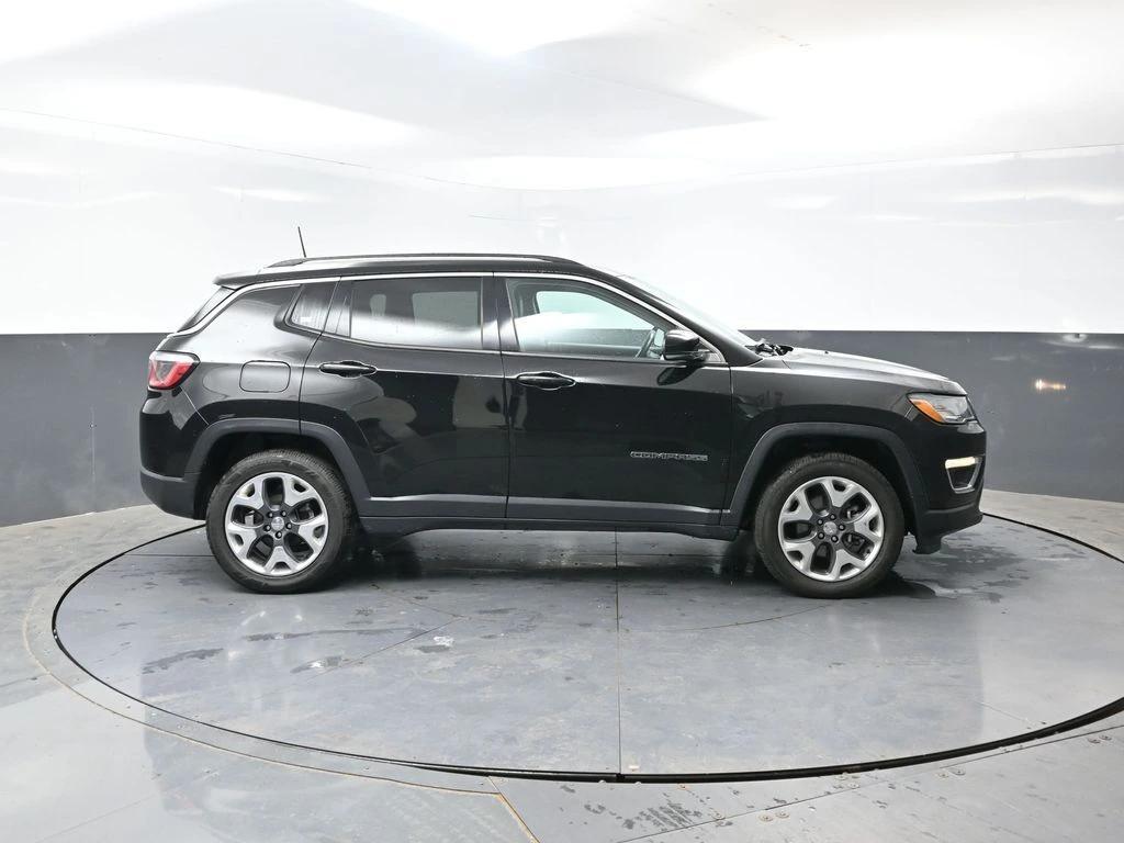 jeep compass 2020 3C4NJDCB9LT149697 image