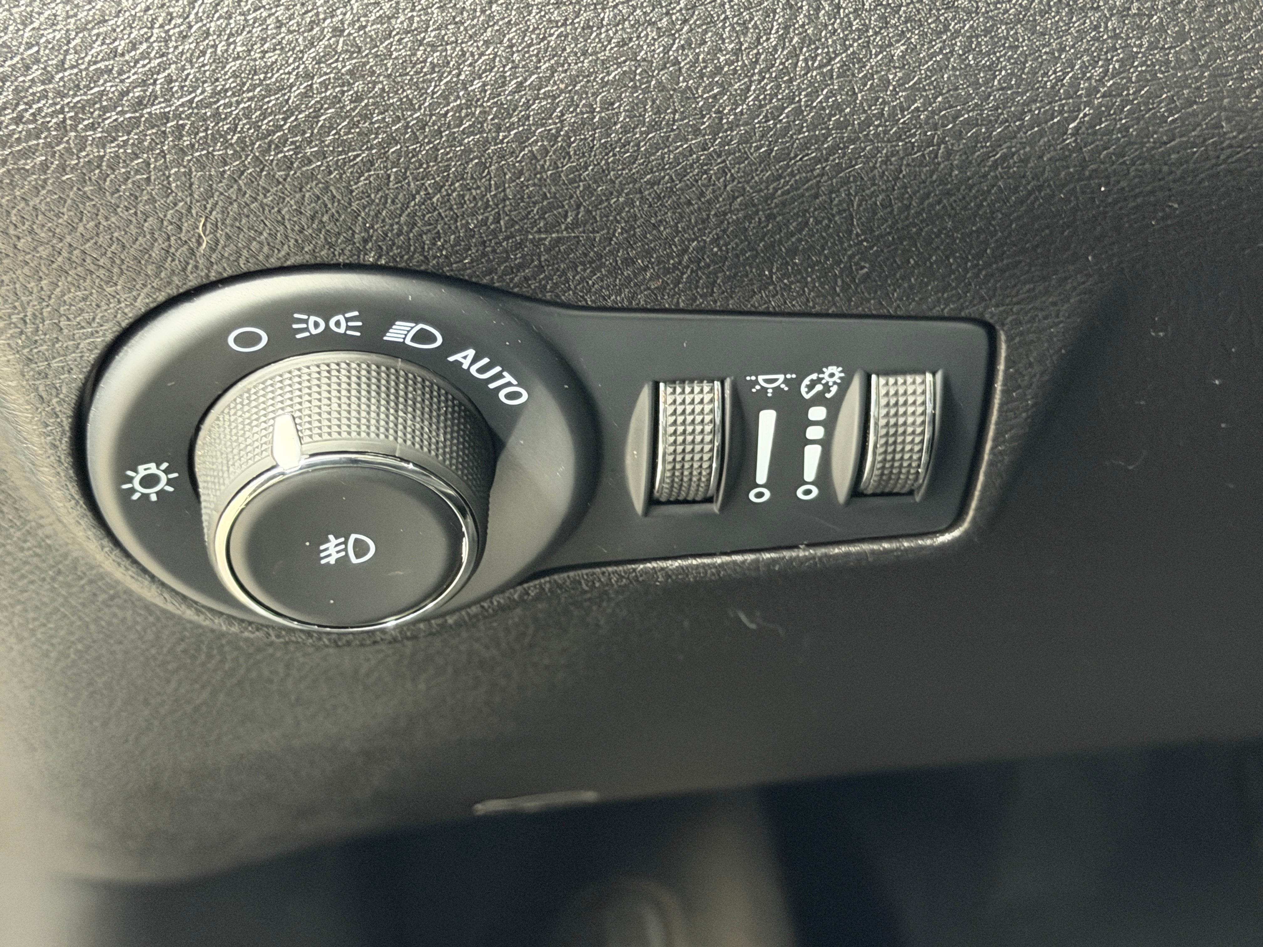 jeep compass 2022 3C4NJDCB6NT153581 image jeep compass 2022 3C4NJDCB6NT153581 image