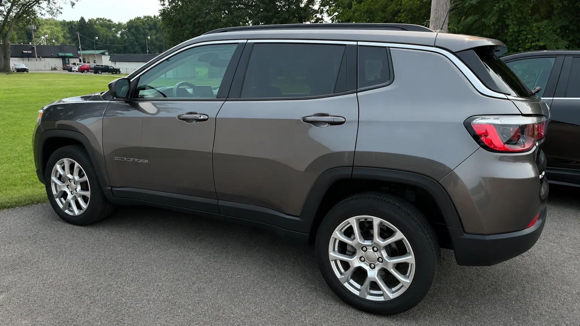 jeep compass 2022 3C4NJDFB2NT194141 image jeep compass 2022 3C4NJDFB2NT194141 image