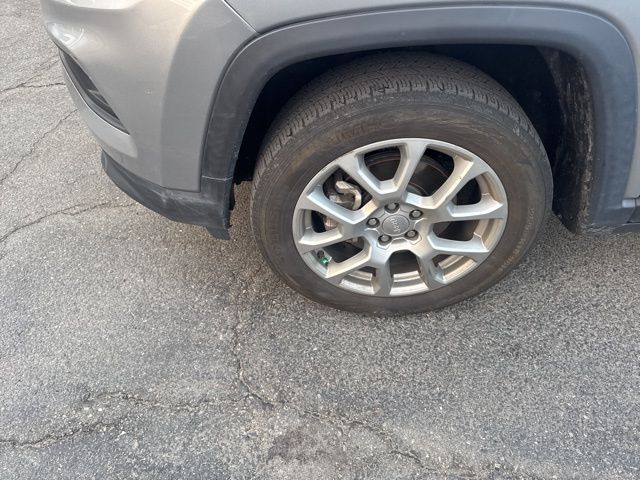 jeep compass 2022 3C4NJDFB7NT165637 image jeep compass 2022 3C4NJDFB7NT165637 image