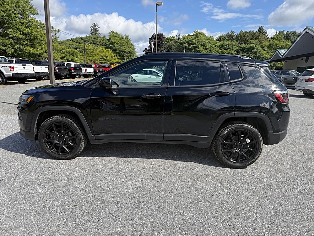 jeep compass 2022 3C4NJDBB2NT221425 image jeep compass 2022 3C4NJDBB2NT221425 image