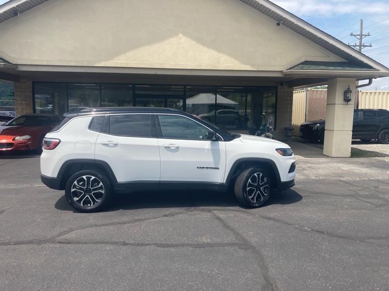 jeep compass 2022 3C4NJDCB0NT215119 image jeep compass 2022 3C4NJDCB0NT215119 image