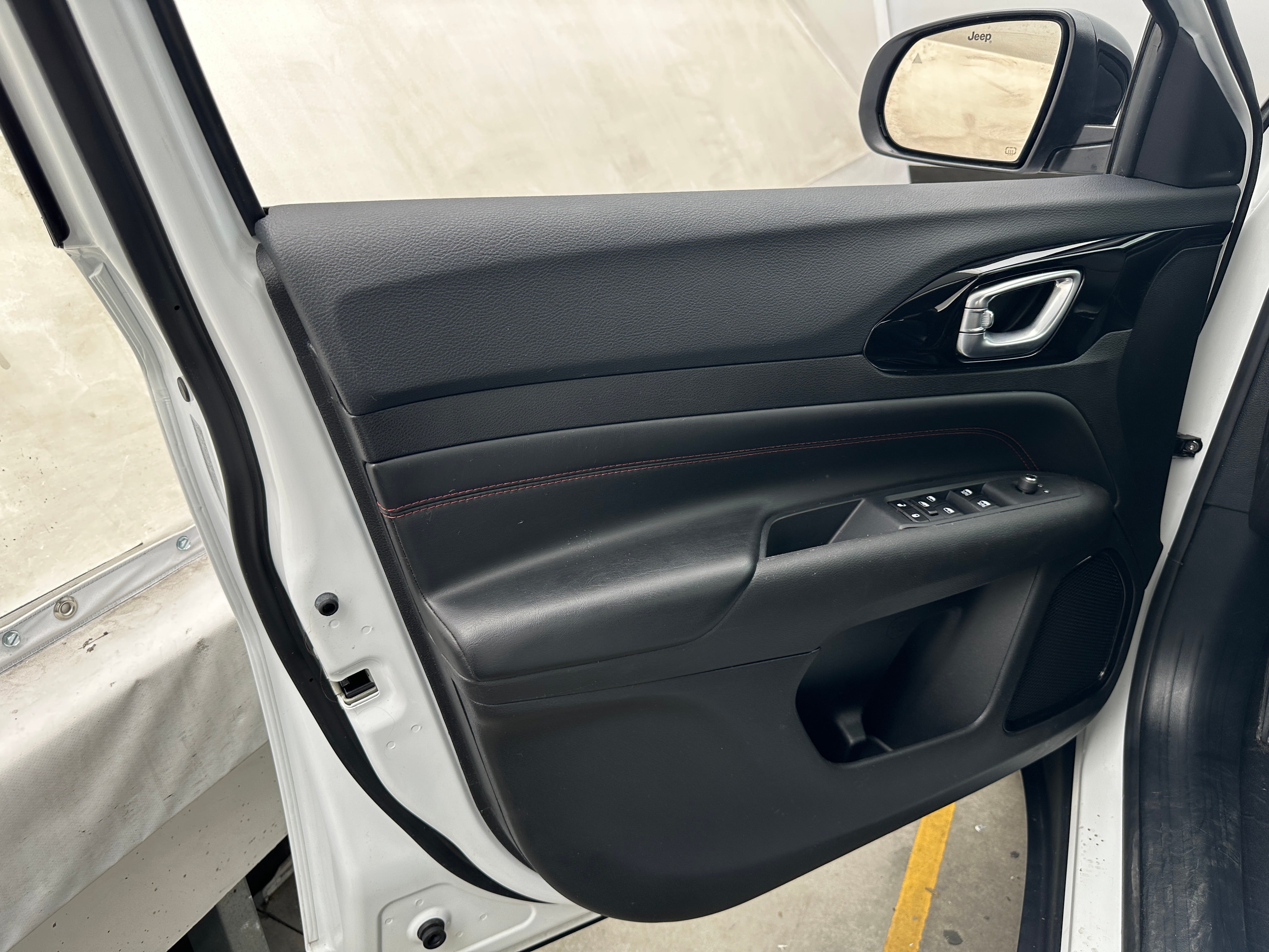 jeep compass 2025 3C4NJDDNXST559304 image jeep compass 2025 3C4NJDDNXST559304 image