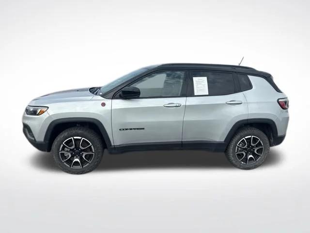 jeep compass 2025 3C4NJDDN5ST584143 image jeep compass 2025 3C4NJDDN5ST584143 image