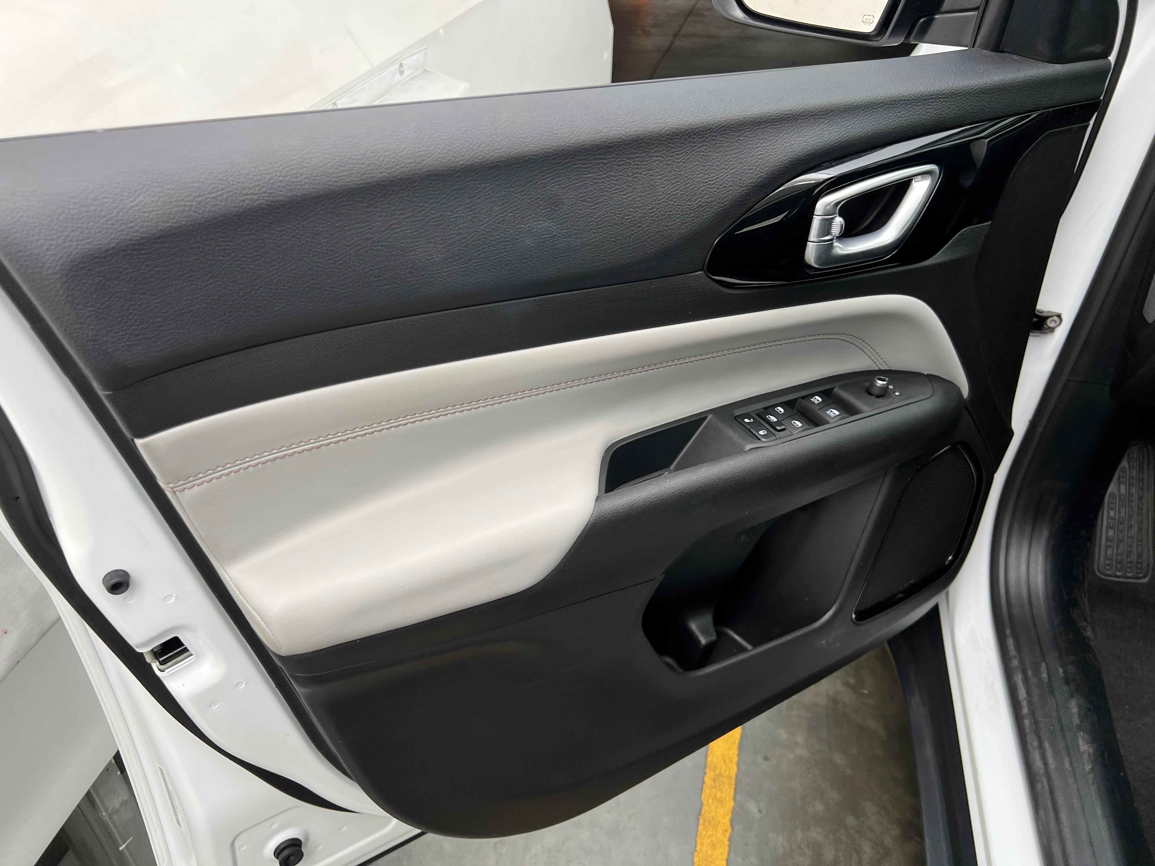jeep compass 2025 3C4NJDCN5ST620611 image jeep compass 2025 3C4NJDCN5ST620611 image