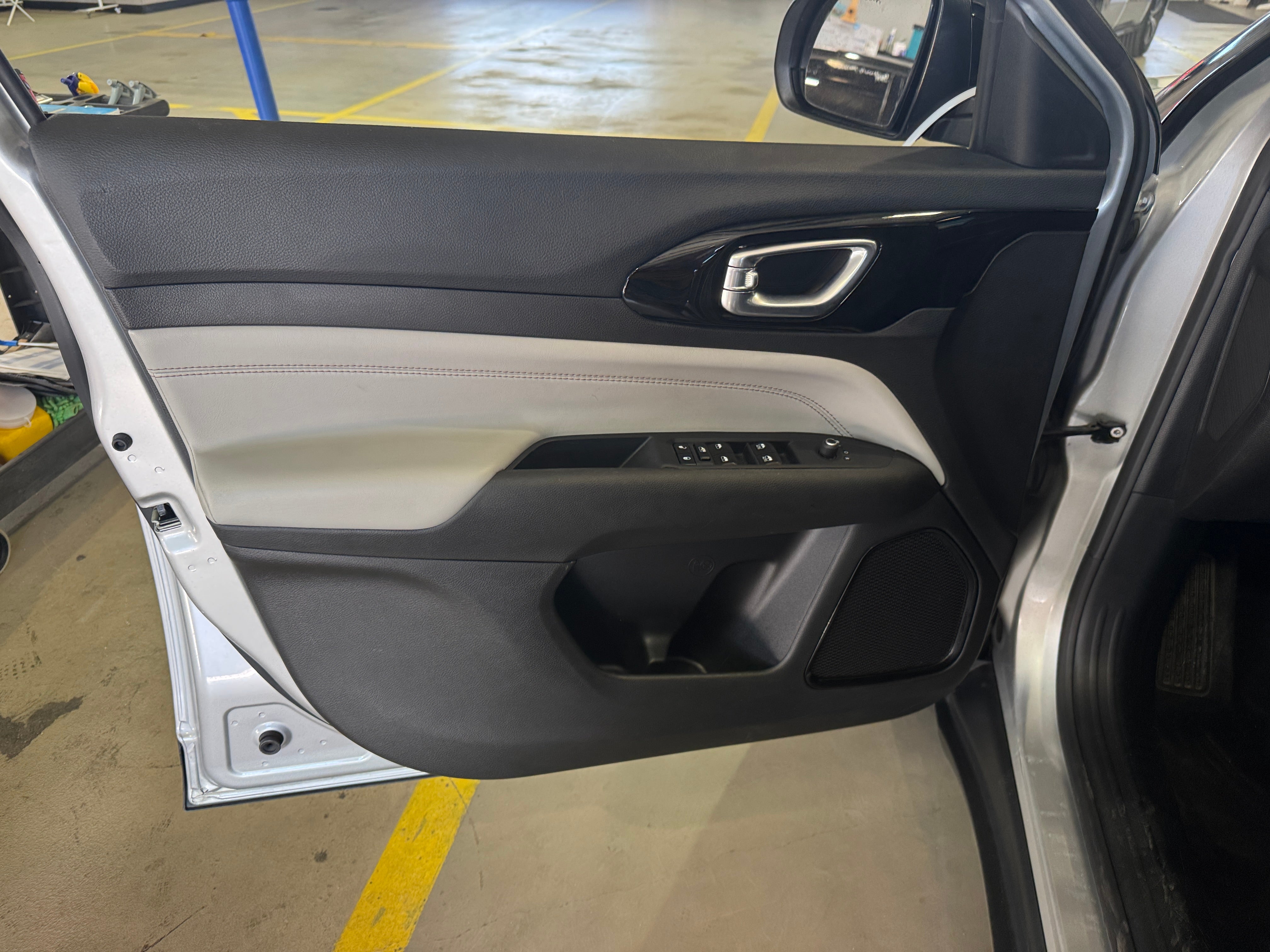 jeep compass 2025 3C4NJDCN8ST512211 image jeep compass 2025 3C4NJDCN8ST512211 image