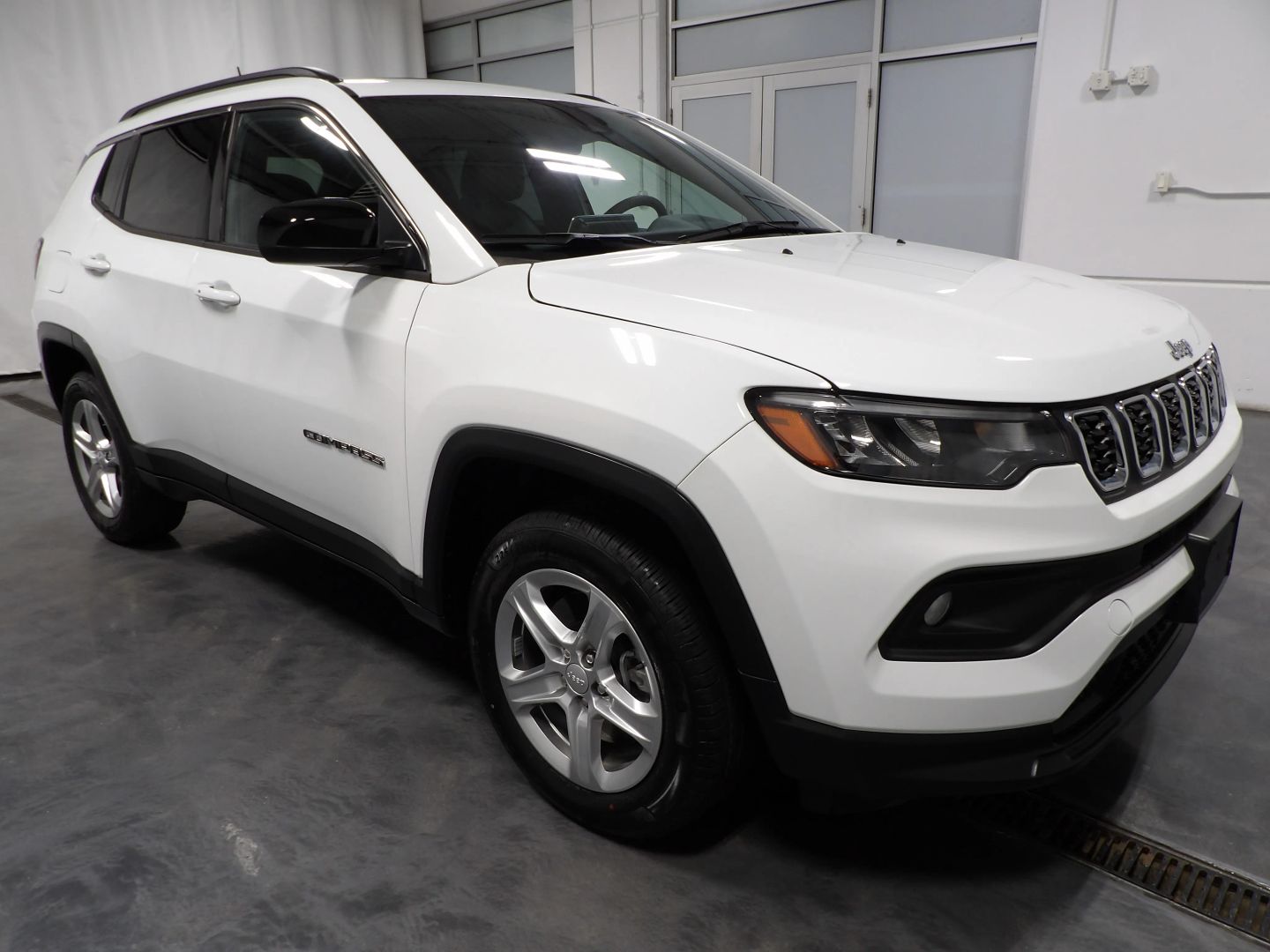 jeep compass 2025 3C4NJDBN1ST548582 image jeep compass 2025 3C4NJDBN1ST548582 image