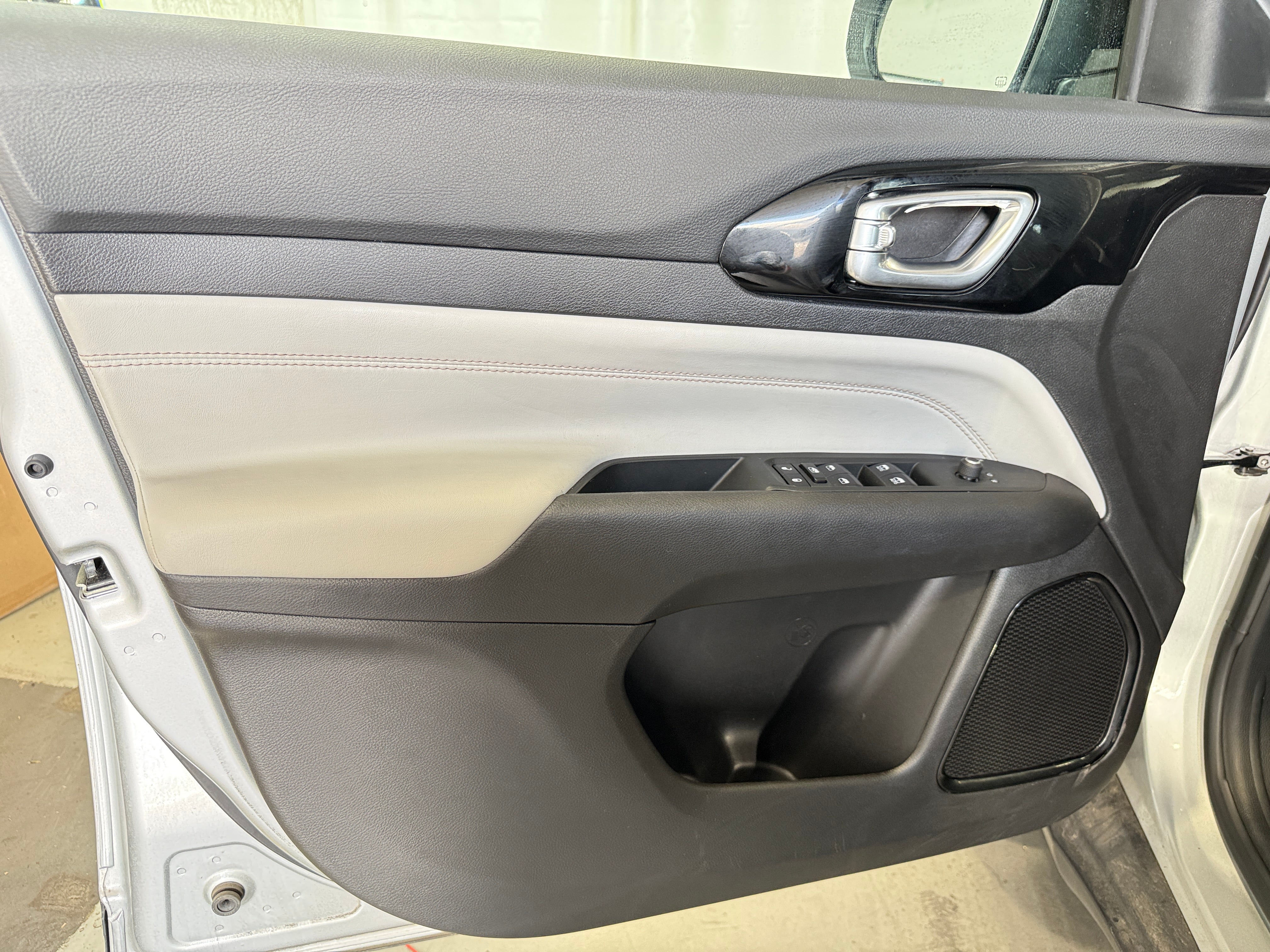 jeep compass 2025 3C4NJDCNXST525803 image jeep compass 2025 3C4NJDCNXST525803 image