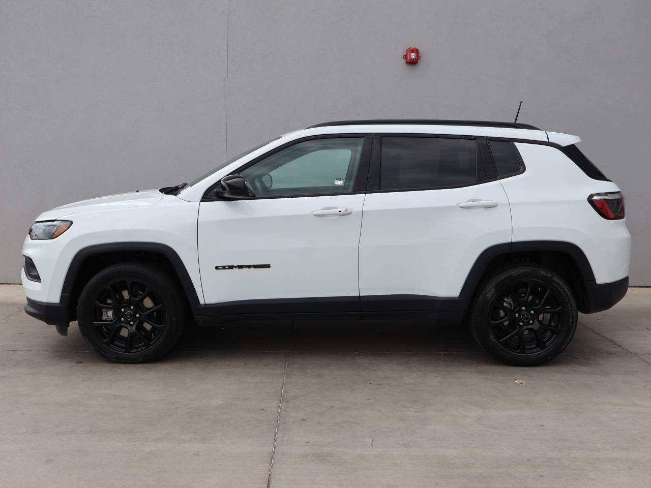 jeep compass 2025 3C4NJDBN3ST504034 image jeep compass 2025 3C4NJDBN3ST504034 image