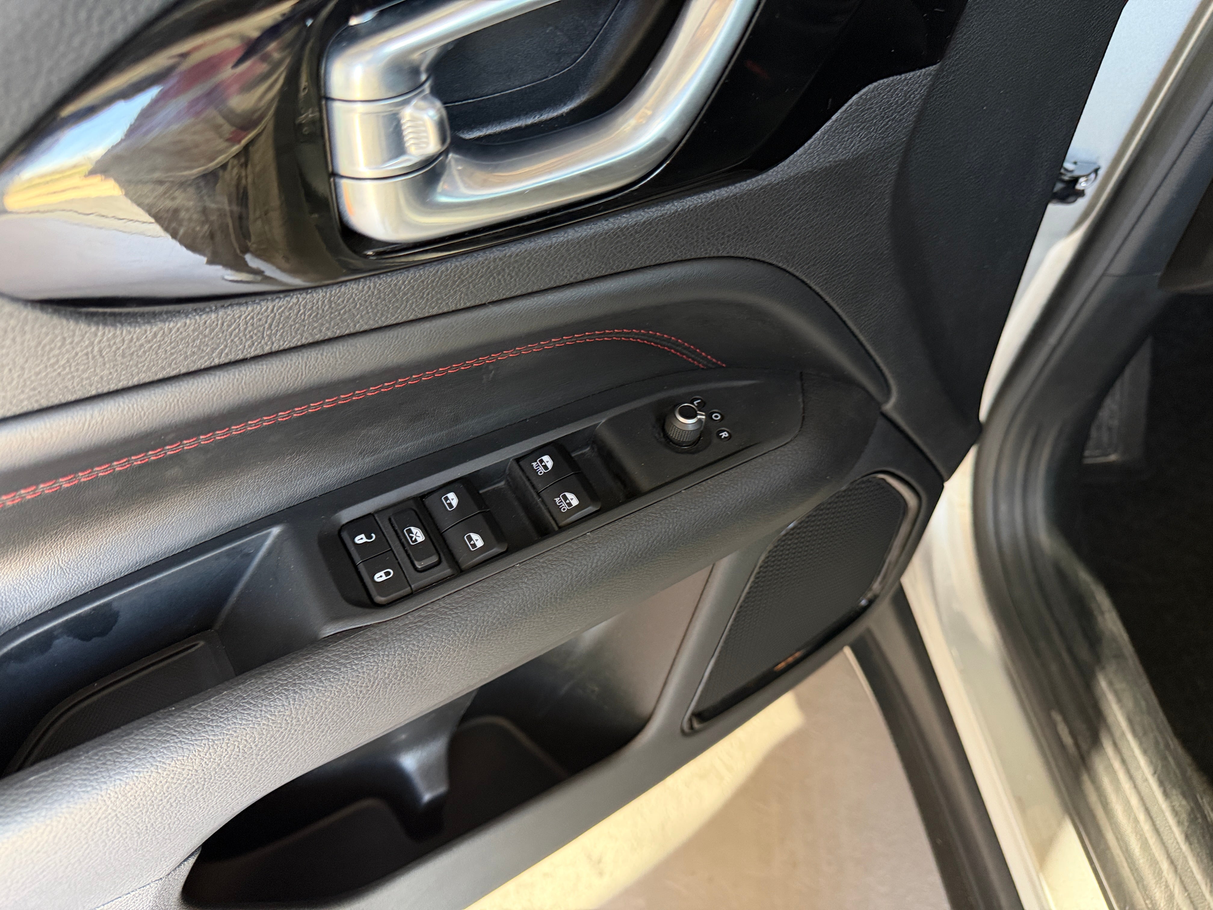 jeep compass 2025 3C4NJDDN6ST564709 image jeep compass 2025 3C4NJDDN6ST564709 image