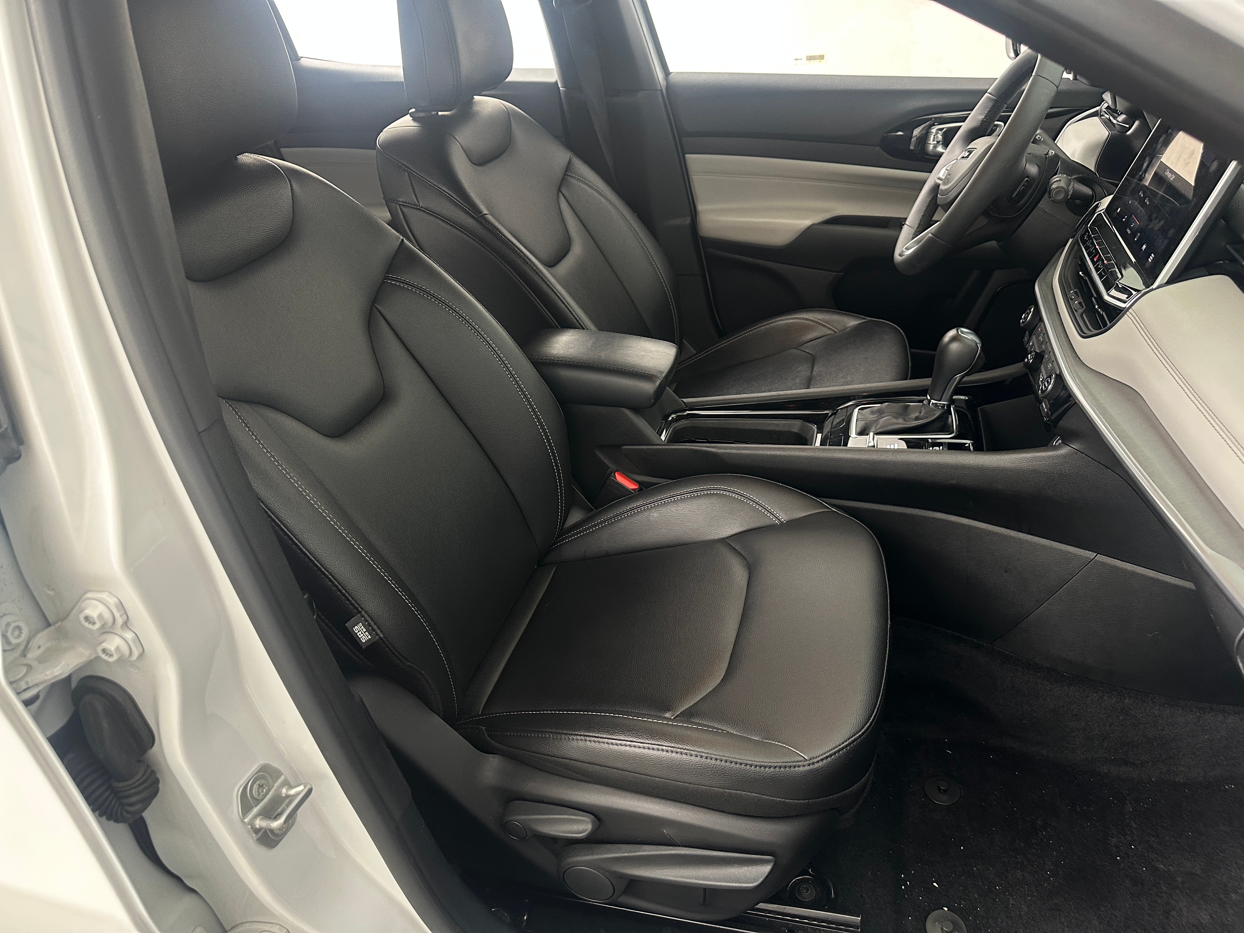 jeep compass 2025 3C4NJDCN4ST597032 image jeep compass 2025 3C4NJDCN4ST597032 image