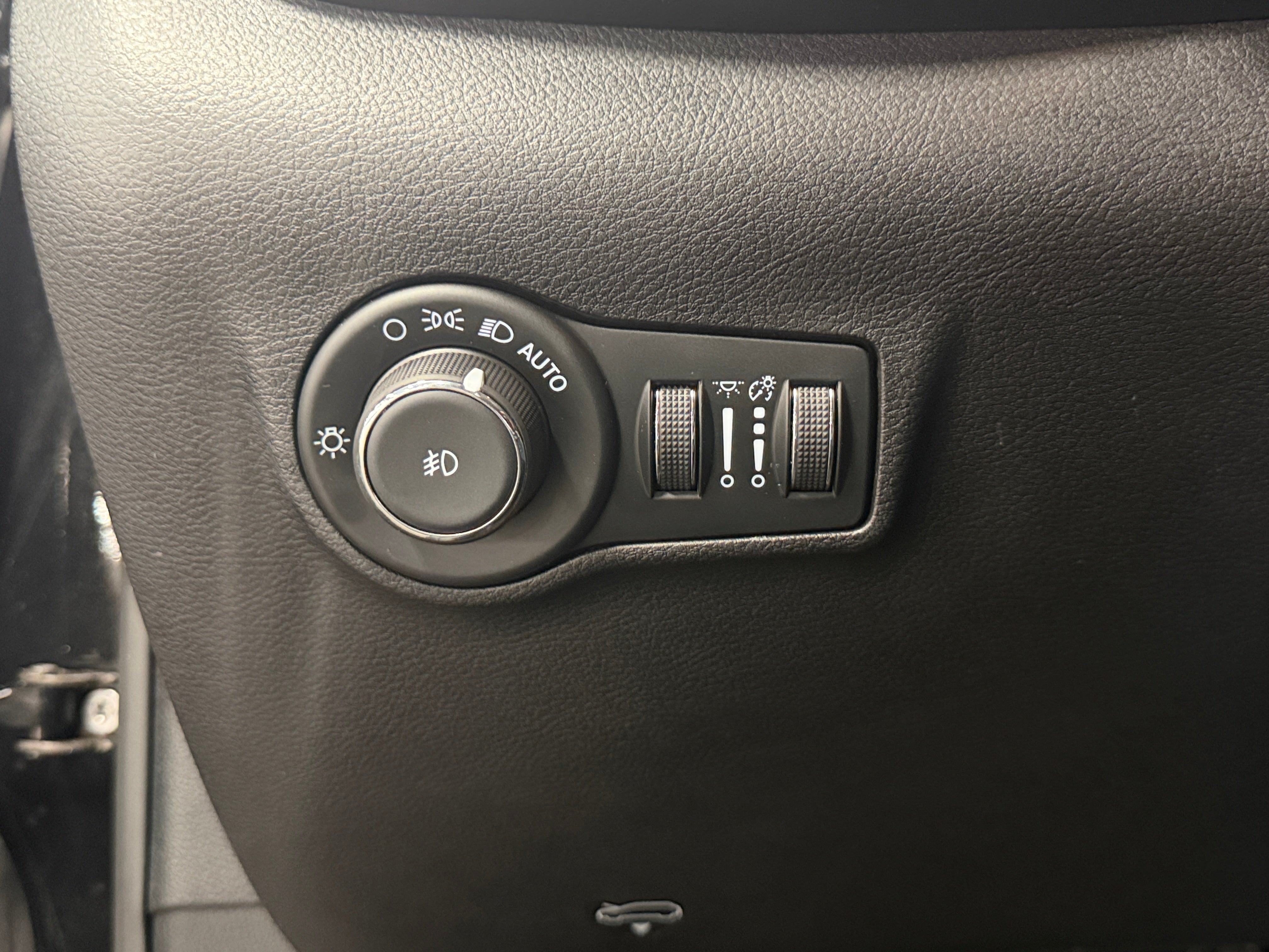 jeep compass 2025 3C4NJDBN9ST553500 image jeep compass 2025 3C4NJDBN9ST553500 image