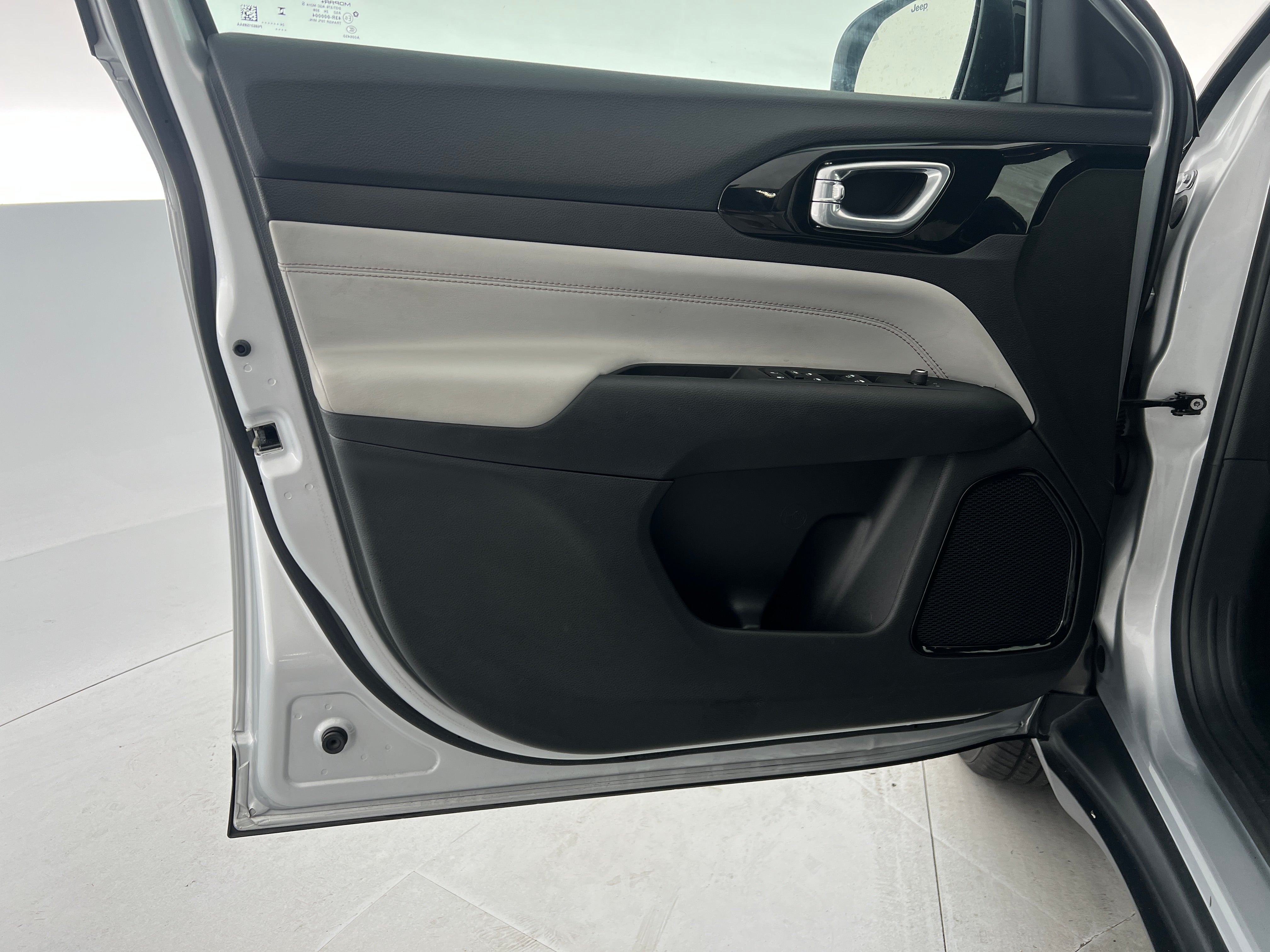 jeep compass 2025 3C4NJDCN5ST508049 image jeep compass 2025 3C4NJDCN5ST508049 image