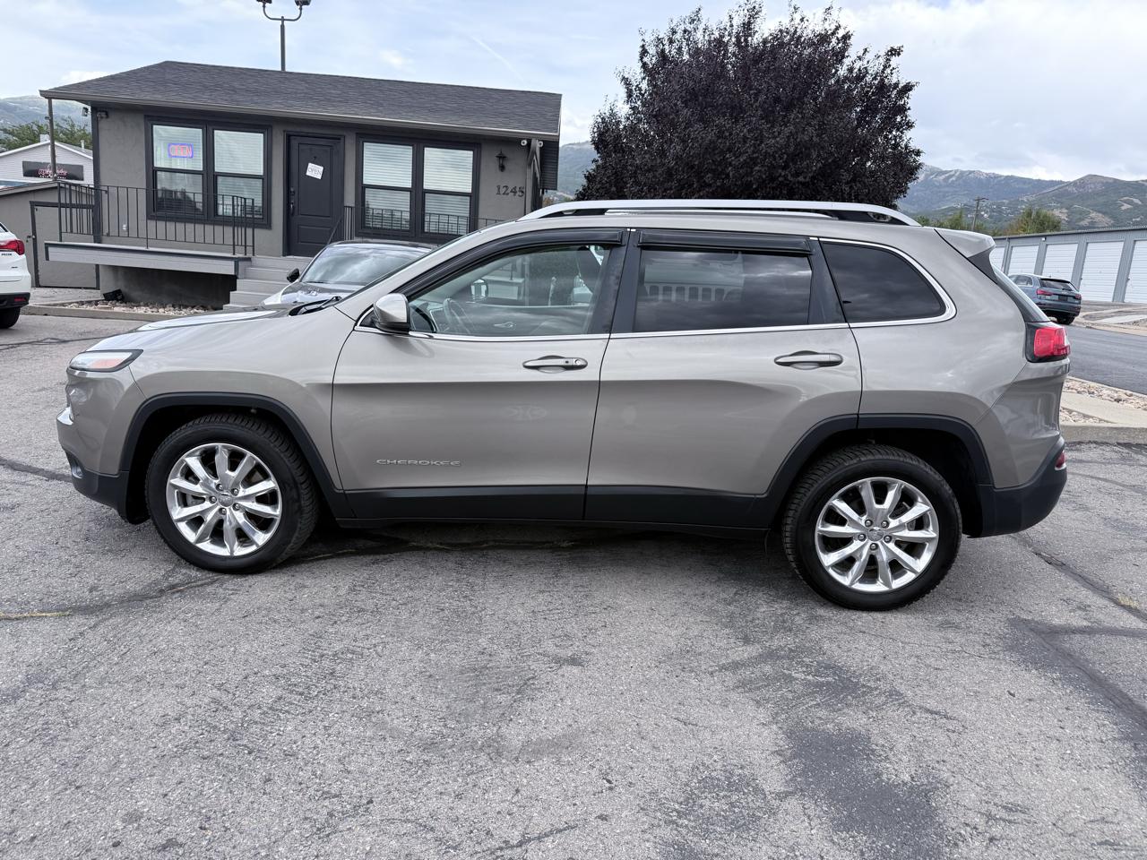 jeep cherokee 2016 1C4PJLDB2G4369678 image jeep cherokee 2016 1C4PJLDB2G4369678 image