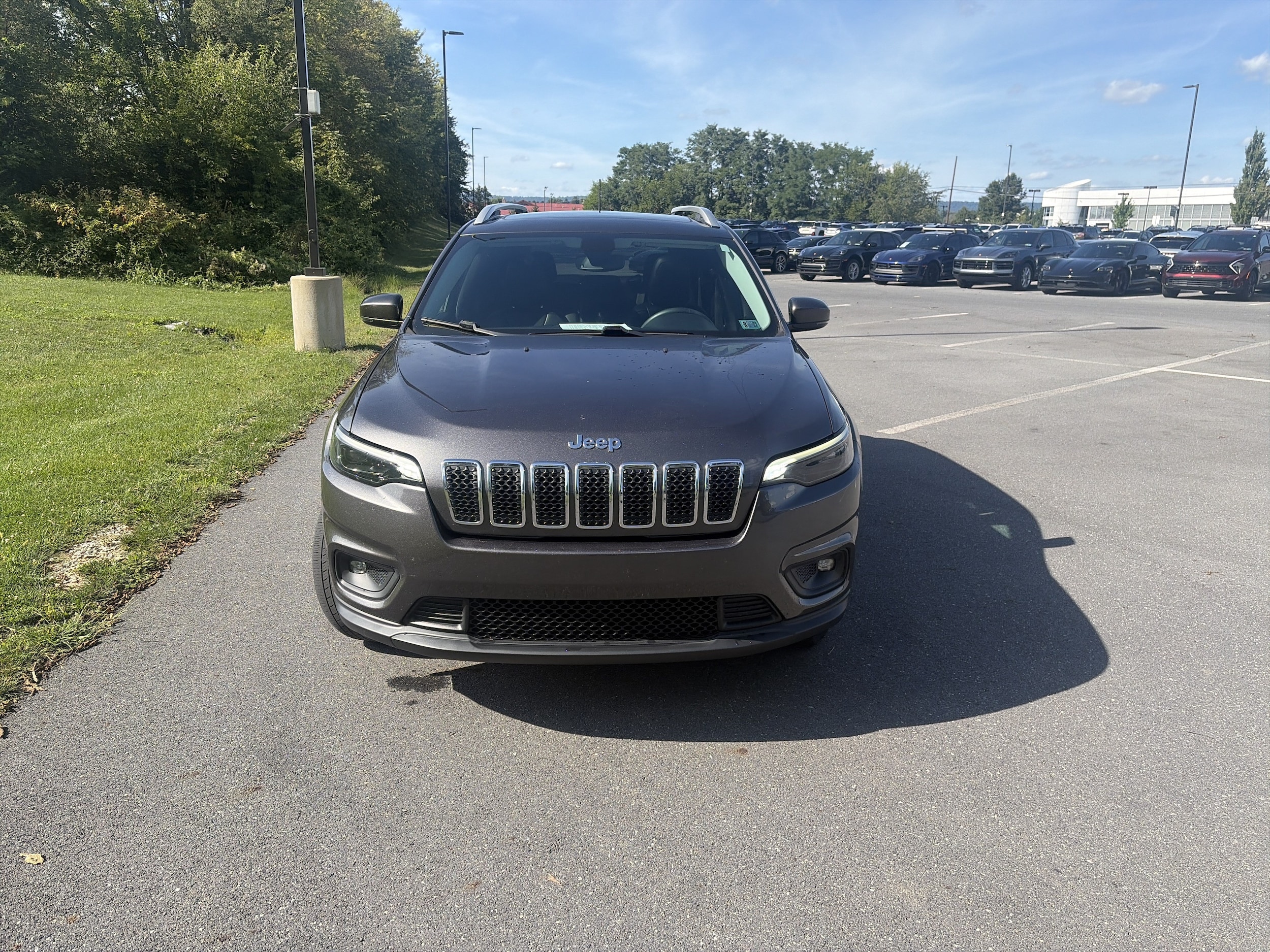 jeep cherokee 2019 1C4PJMLB0KD438481 image jeep cherokee 2019 1C4PJMLB0KD438481 image