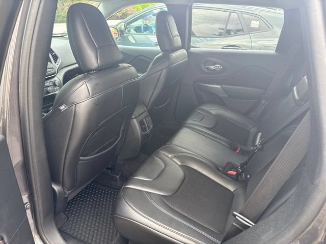 jeep cherokee 2019 1C4PJLLB5KD135903 image jeep cherokee 2019 1C4PJLLB5KD135903 image