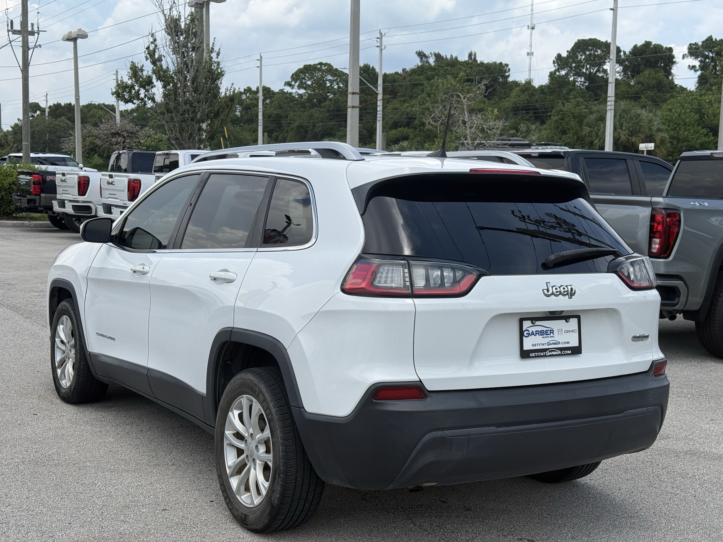 jeep cherokee 2019 1C4PJLCB4KD439613 image jeep cherokee 2019 1C4PJLCB4KD439613 image