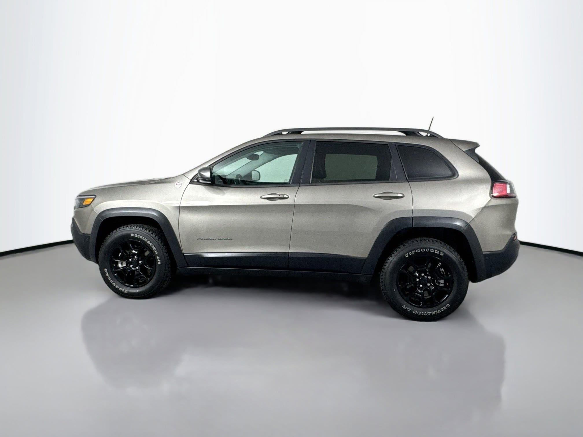 jeep cherokee 2019 1C4PJMBX8KD253723 image jeep cherokee 2019 1C4PJMBX8KD253723 image
