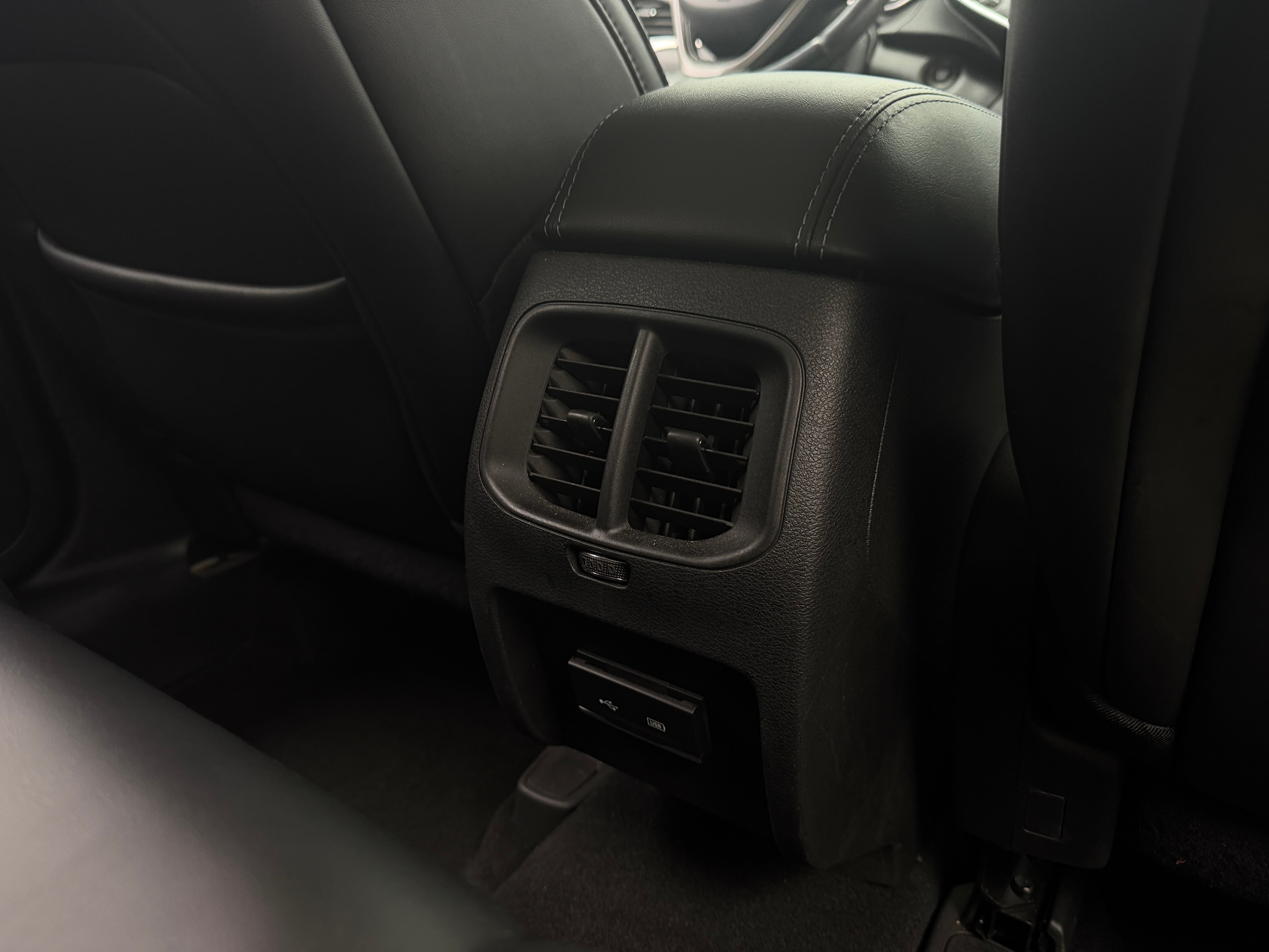 jeep cherokee 2019 1C4PJMLB6KD477754 image jeep cherokee 2019 1C4PJMLB6KD477754 image