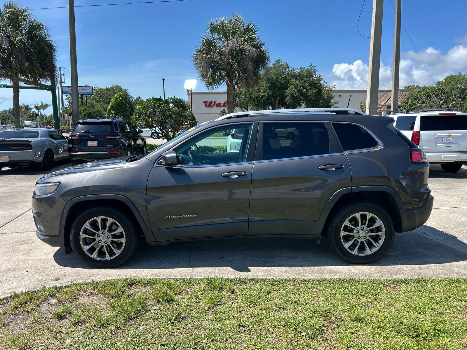 jeep cherokee 2019 1C4PJLLN4KD319076 image jeep cherokee 2019 1C4PJLLN4KD319076 image