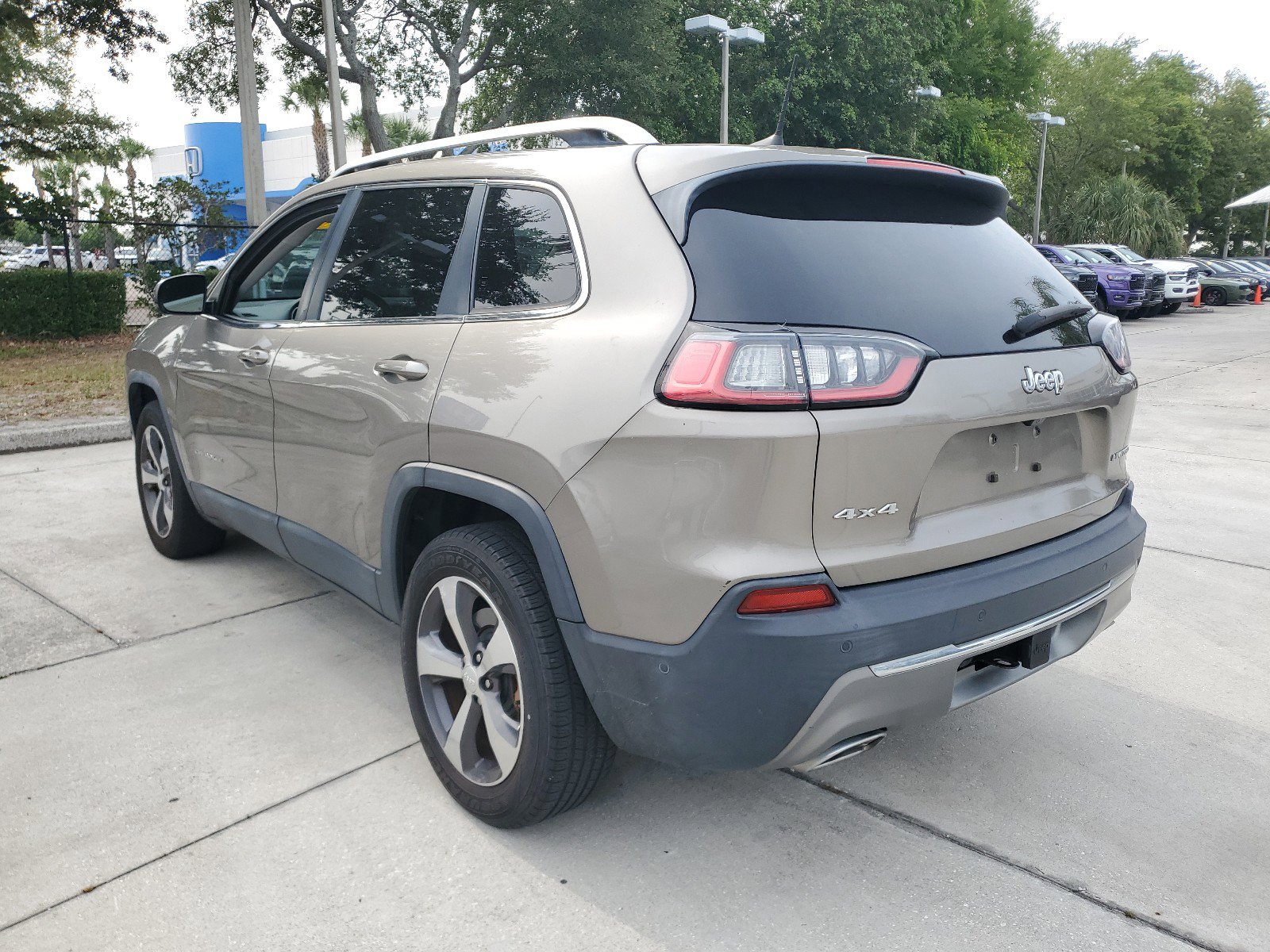 jeep cherokee 2019 1C4PJMDX0KD155458 image jeep cherokee 2019 1C4PJMDX0KD155458 image