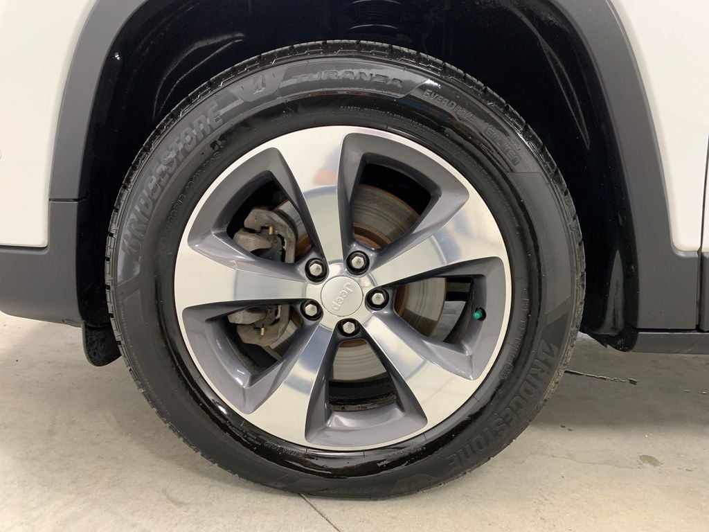 jeep cherokee 2019 1C4PJMDX8KD197568 image jeep cherokee 2019 1C4PJMDX8KD197568 image