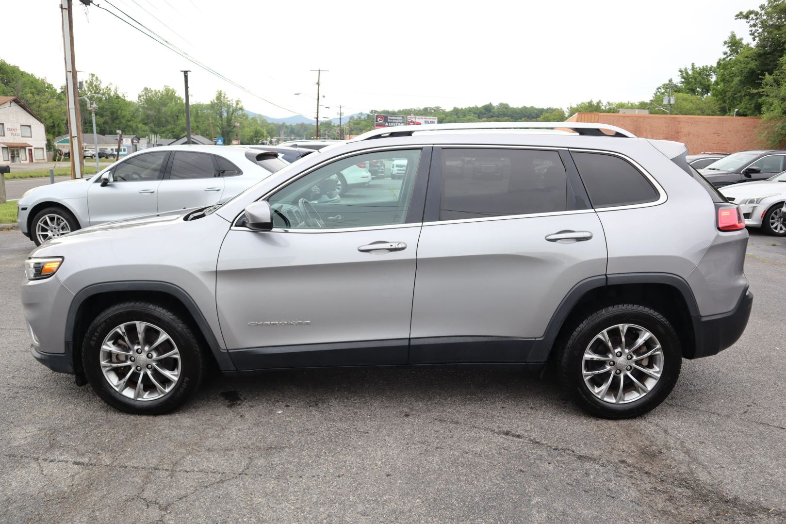 jeep cherokee 2019 1C4PJLLN4KD147566 image jeep cherokee 2019 1C4PJLLN4KD147566 image