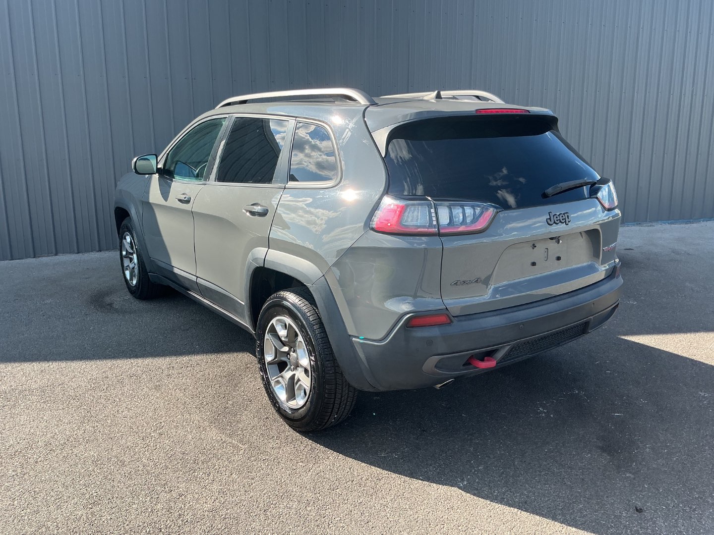 jeep cherokee 2019 1C4PJMBX7KD353215 image jeep cherokee 2019 1C4PJMBX7KD353215 image
