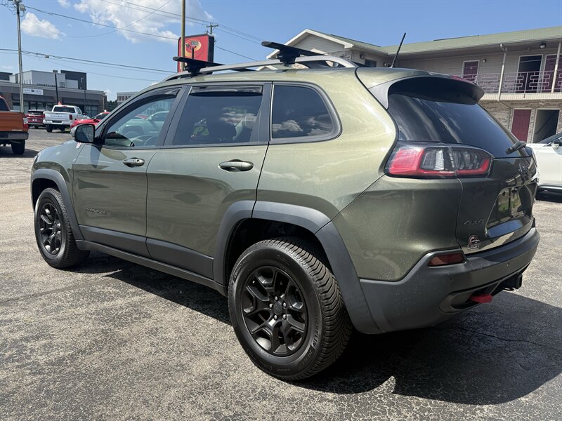 jeep cherokee 2019 1C4PJMBX4KD108307 image jeep cherokee 2019 1C4PJMBX4KD108307 image