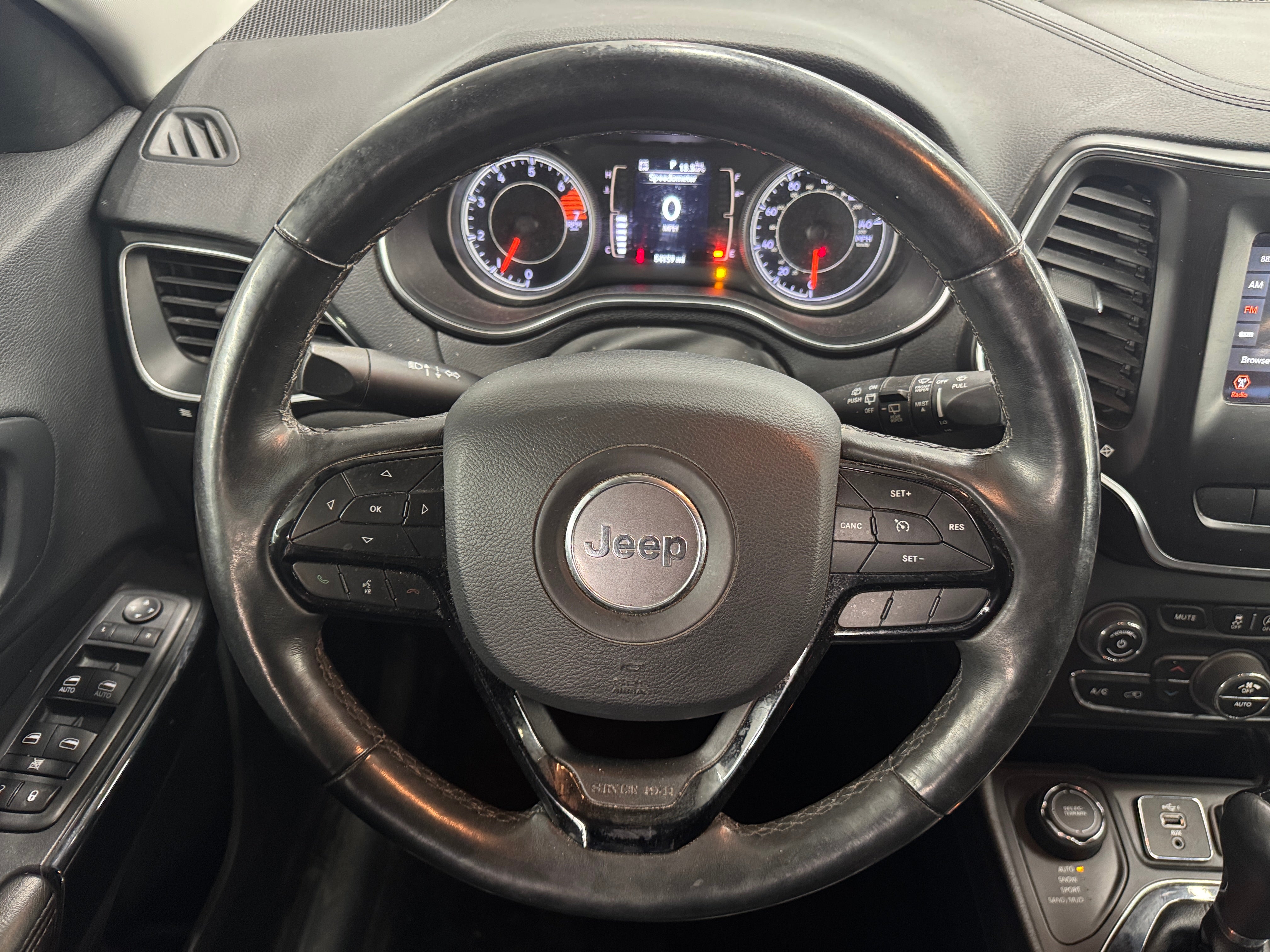 jeep cherokee 2019 1C4PJMLB6KD321701 image jeep cherokee 2019 1C4PJMLB6KD321701 image