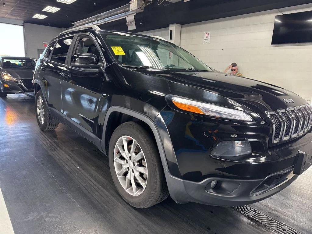 jeep cherokee 2018 1C4PJMDB4JD608239 image jeep cherokee 2018 1C4PJMDB4JD608239 image