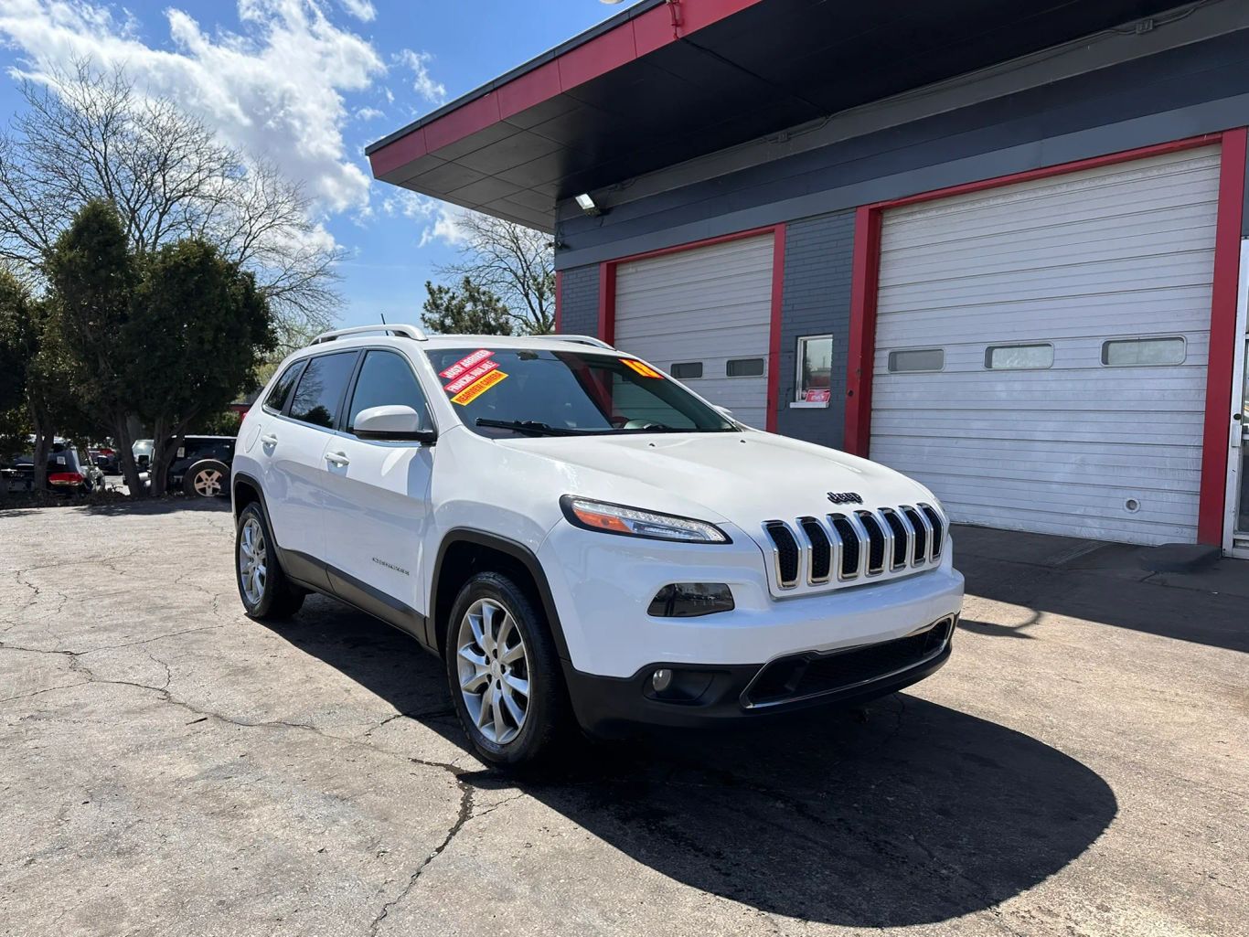 jeep cherokee 2018 1C4PJMDB4JD608483 image jeep cherokee 2018 1C4PJMDB4JD608483 image