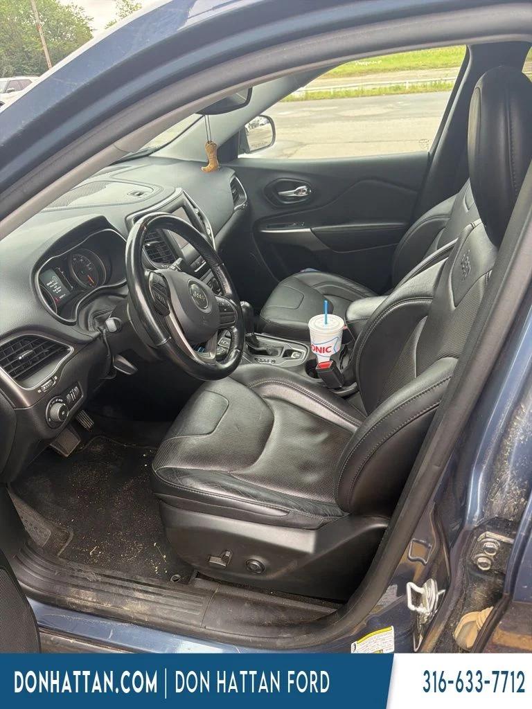jeep cherokee 2021 1C4PJMMX4MD198073 image jeep cherokee 2021 1C4PJMMX4MD198073 image
