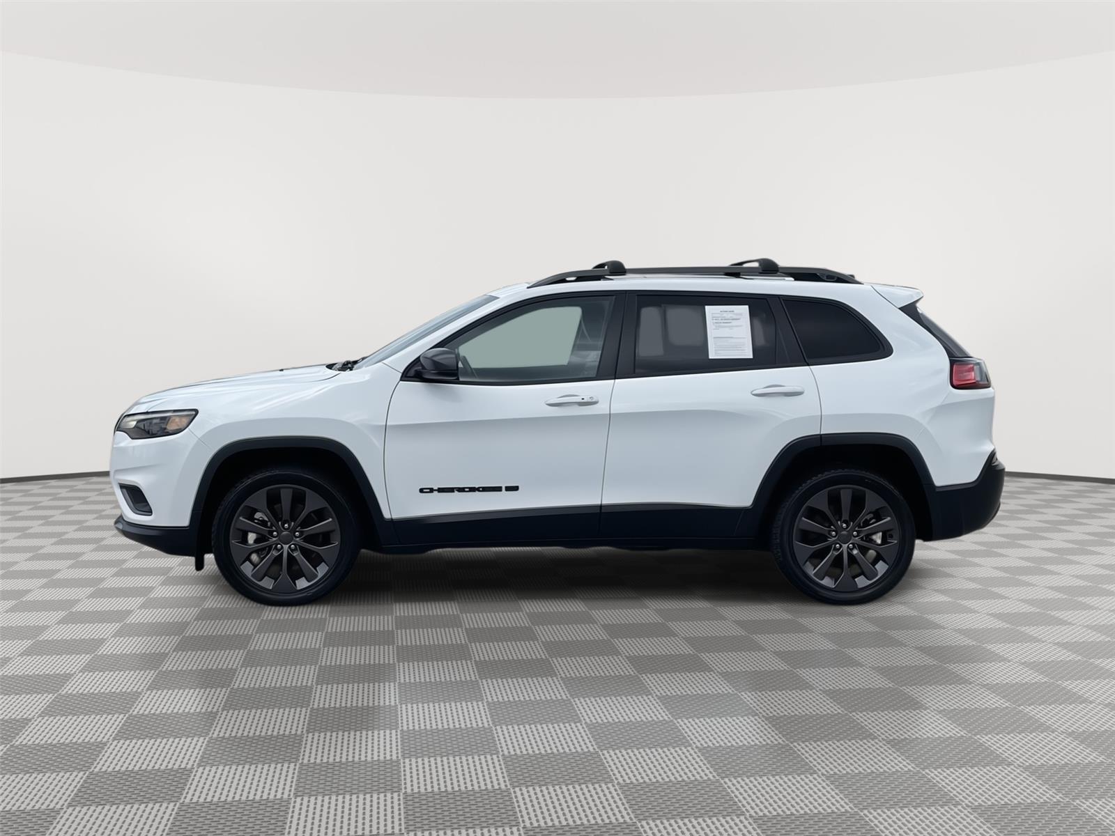 jeep cherokee 2021 1C4PJMMX6MD122385 image jeep cherokee 2021 1C4PJMMX6MD122385 image