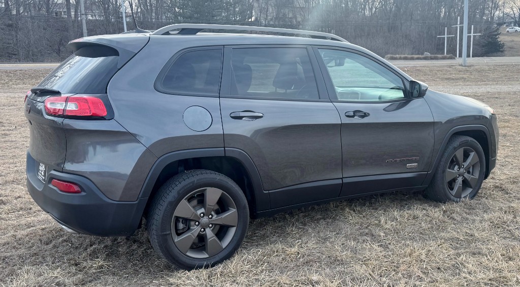 jeep cherokee 2017 1C4PJLCS9HW527022 image jeep cherokee 2017 1C4PJLCS9HW527022 image