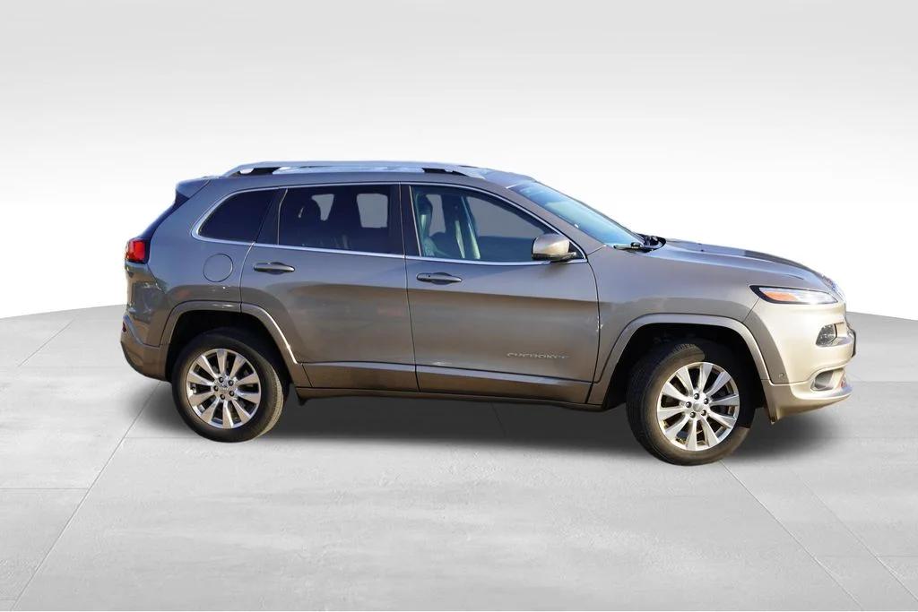 jeep cherokee 2017 1C4PJMJS6HW555014 image jeep cherokee 2017 1C4PJMJS6HW555014 image