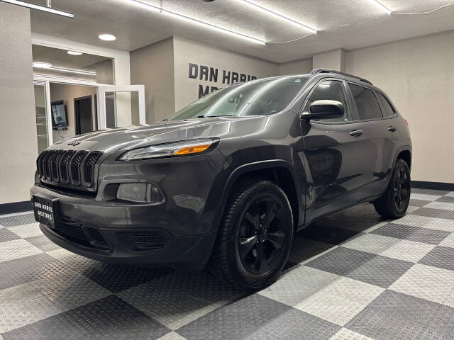 jeep cherokee 2017 1C4PJMAB1HW576000 image jeep cherokee 2017 1C4PJMAB1HW576000 image