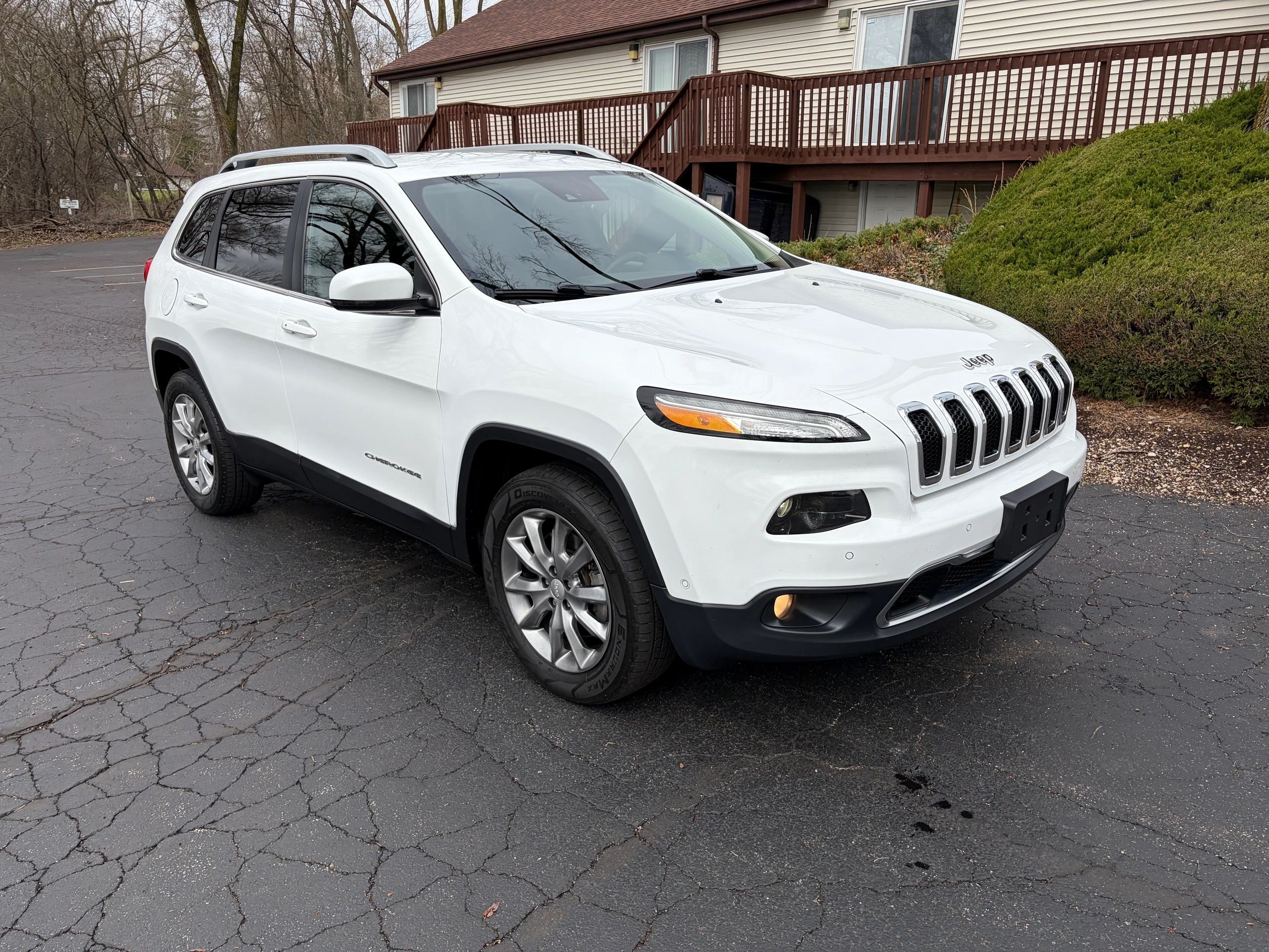 jeep cherokee 2017 1C4PJMDS2HD214135 image jeep cherokee 2017 1C4PJMDS2HD214135 image