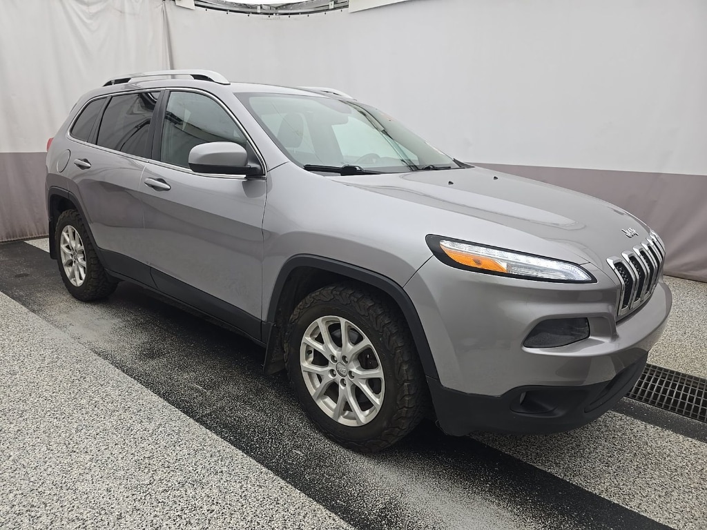 jeep cherokee 2017 1C4PJMCS4HD229463 image jeep cherokee 2017 1C4PJMCS4HD229463 image