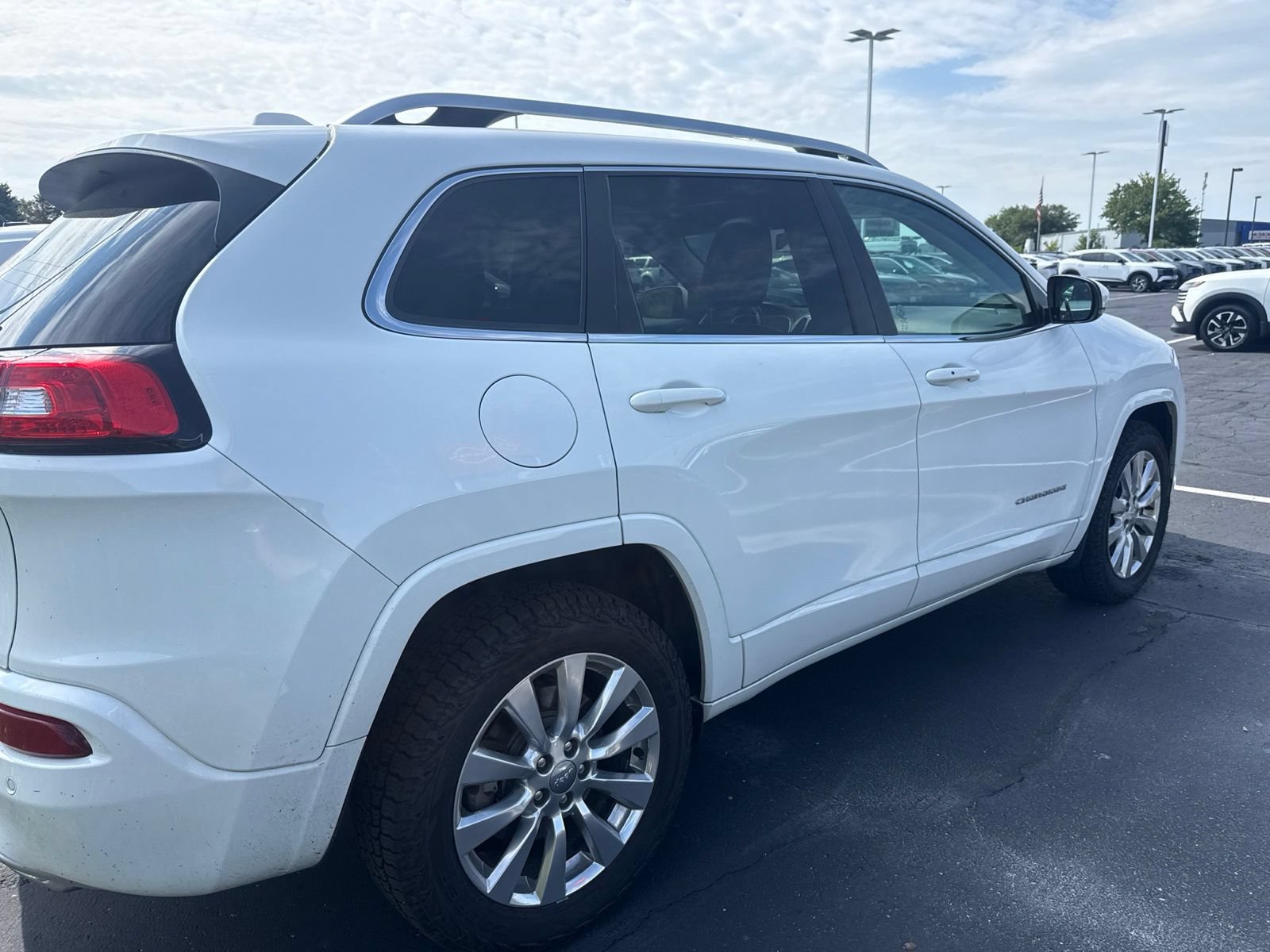 jeep cherokee 2017 1C4PJMJS6HW601196 image jeep cherokee 2017 1C4PJMJS6HW601196 image