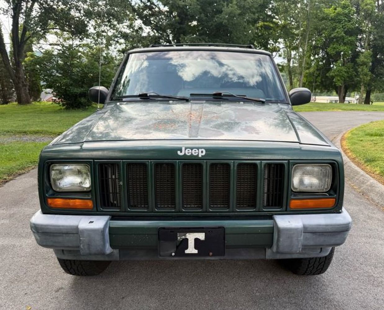jeep cherokee 2000 1J4FF48S1YL246095 image jeep cherokee 2000 1J4FF48S1YL246095 image