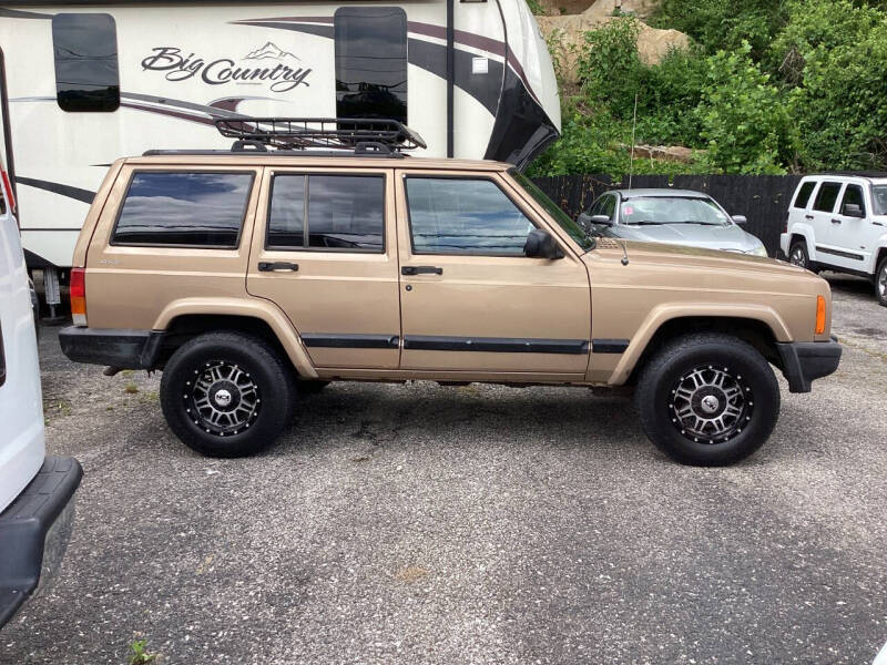 jeep cherokee 2000 1J4FF48S0YL125655 image jeep cherokee 2000 1J4FF48S0YL125655 image